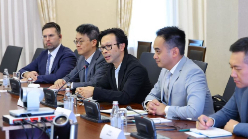赋生资本管理合伙人陈英龙率团到哈萨克斯坦与当地政府探讨绿色能源等领域投资前景