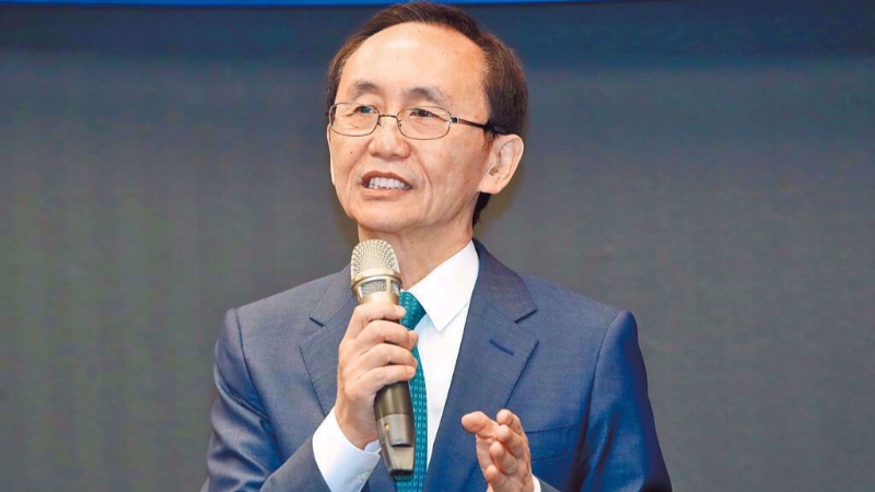 飙“五字经”问候赖瑞隆母亲，遭赖瑞隆竞选办公室提告，吴子嘉回应了